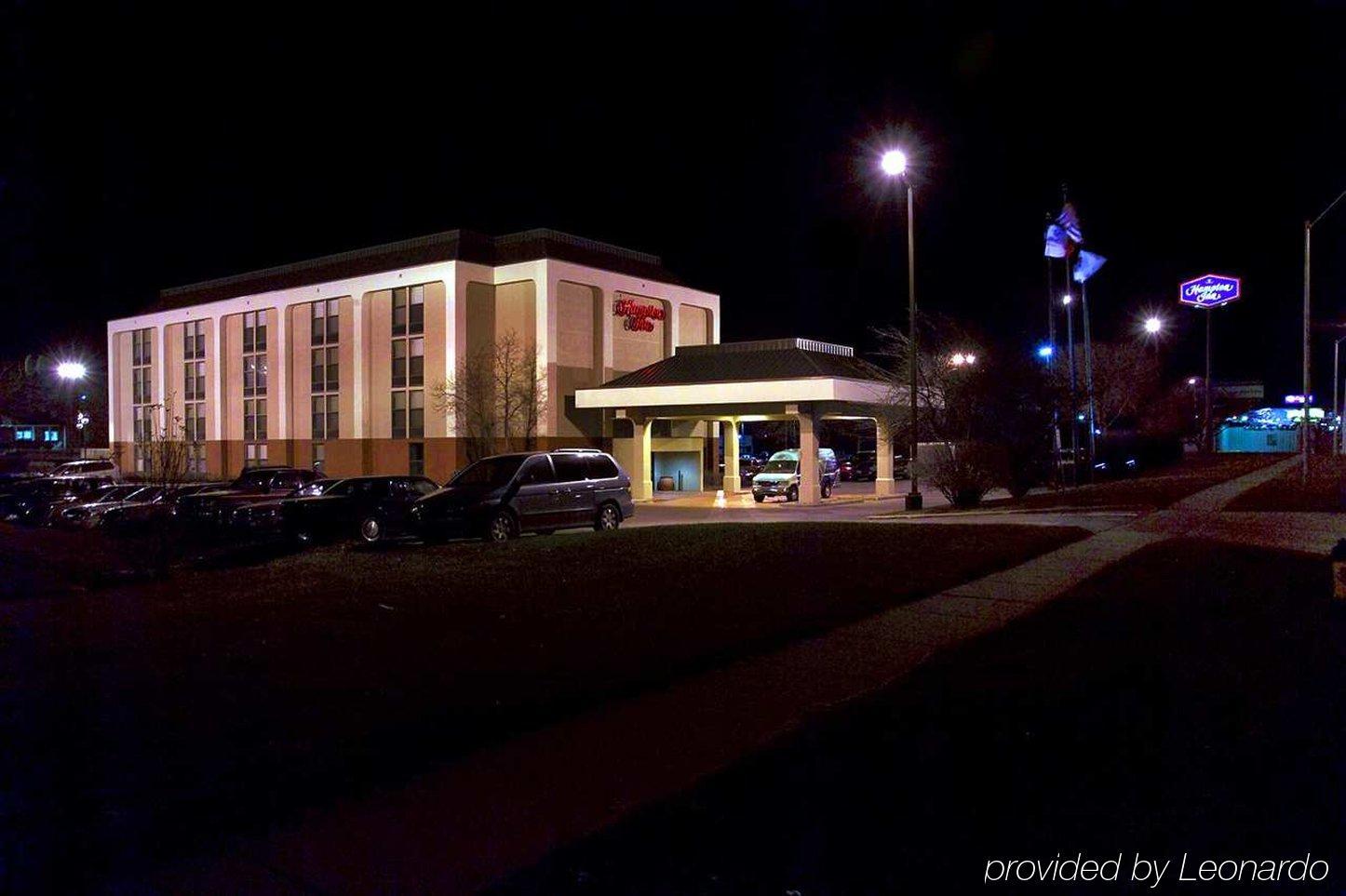 Hampton Inn Des Moines-Airport Dış mekan fotoğraf
